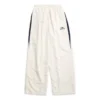 3b Sports Icon Trainingshose mit mittlerer Passform „White“ 746510TOO489000