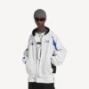 Balenciaga Herren | NBA-Kollaboration: Oversize-Hoodie mit Reißverschluss in Weiß/Mehrfarbig Balenciaga Herren | NBA-Kollaboration: Oversize-Hoodie mit Reißverschluss in Weiß/Mehrfarbig