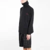 Balenciaga Herren-Pullover mit gesticktem Logo, halbem Reißverschluss und hohem Kragen, schwarz 486144TWK521000