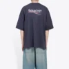 Balenciaga Herren-T-Shirt mit Political Campaign-Aufdruck, kurzärmelig, marineblau 570803TAV444128