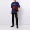 Balenciaga Herren-T-Shirt SS21 mit Logo-Aufdruck „Alphabet“, kurzärmelig, blau, 612966TIV545400