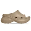 Balenciaga x Crocs Pool Slide Sandalen „Beige“ 677389W1S8E2500