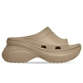 Balenciaga x Crocs Pool Slide Sandalen „Beige“ 677389W1S8E2500