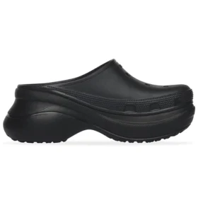 Crocs Pantoletten „Black Rubber“ 720857W1S8E1000