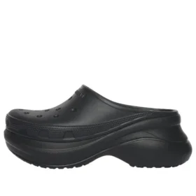 Crocs Pantoletten in „Schwarz“ 720762W1S8E1000