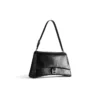 Crush Medium Sling Bag „Black“ 7654662AAR21000