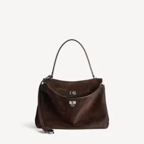 Damen-Handtasche „Rodeo“ in mittelgroßer Ausführung in Hell-Espresso