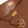 Damen-Handtasche „Rodeo“ in mittlerer Größe in der Farbe „New Tan“ Damen-Handtasche „Rodeo“ in mittlerer Größe in der Farbe „New Tan“