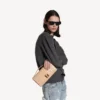 Damen-Pochette in Hourglass-Form mit Kette in Nude