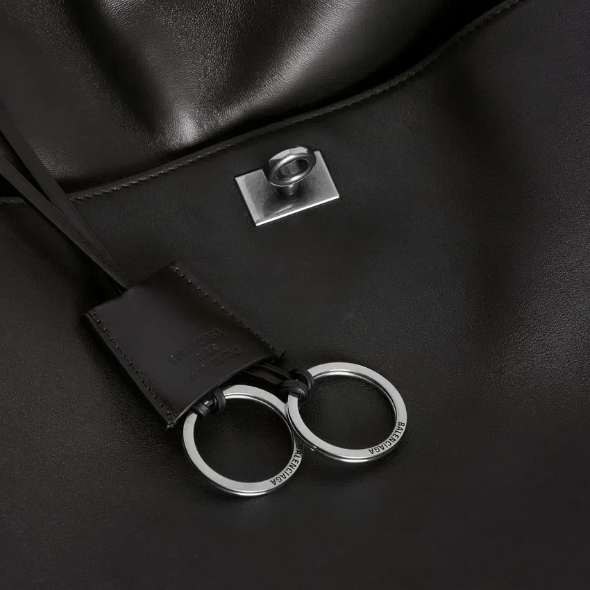 Damen-Rodeo-Handtasche, mittelgroß, in Schwarz Damen-Rodeo-Handtasche, mittelgroß, in Schwarz