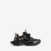 Damen-Sneaker in 3XL mit Anhängern in Schwarz/Silber