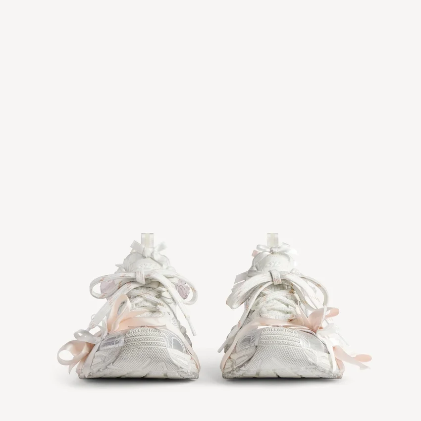 Damen-Sneaker mit Schnürung in 3XL in Weiß/Hellrosa Damen-Sneaker mit Schnürung in 3XL in Weiß/Hellrosa