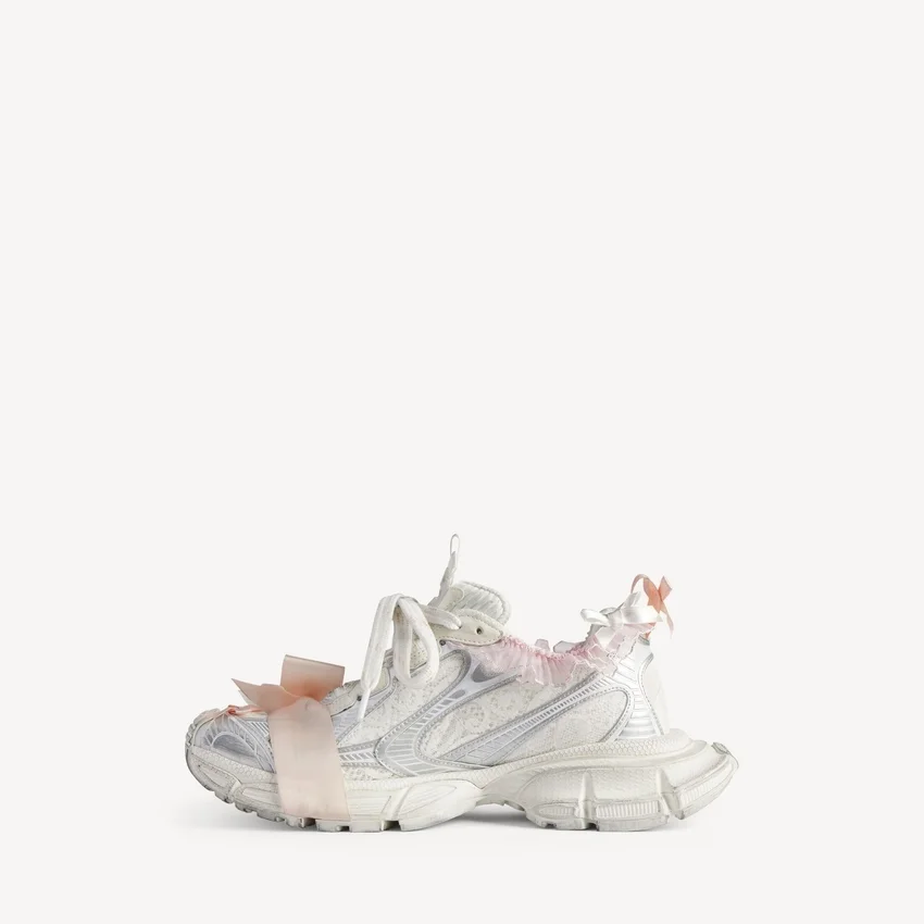 Damen-Sneaker mit Schnürung in 3XL in Weiß/Hellrosa Damen-Sneaker mit Schnürung in 3XL in Weiß/Hellrosa