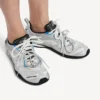 Damen-Sneaker „Radar Gradient Lines“ in Weiß/Grau/Silber/Schwarz/Blau Damen-Sneaker „Radar Gradient Lines“ in Weiß/Grau/Silber/Schwarz/Blau