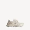 Damen-Sneaker „Triple S.2“ in Eierschalenfarbe Damen-Sneaker „Triple S.2“ in Eierschalenfarbe