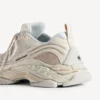 Damen-Sneaker „Triple S.2“ in Eierschalenfarbe Damen-Sneaker „Triple S.2“ in Eierschalenfarbe