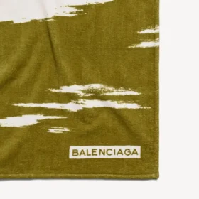 Damen-Strandtuch aus gebürsteter Baumwolle in Khaki Damen-Strandtuch aus gebürsteter Baumwolle in Khaki