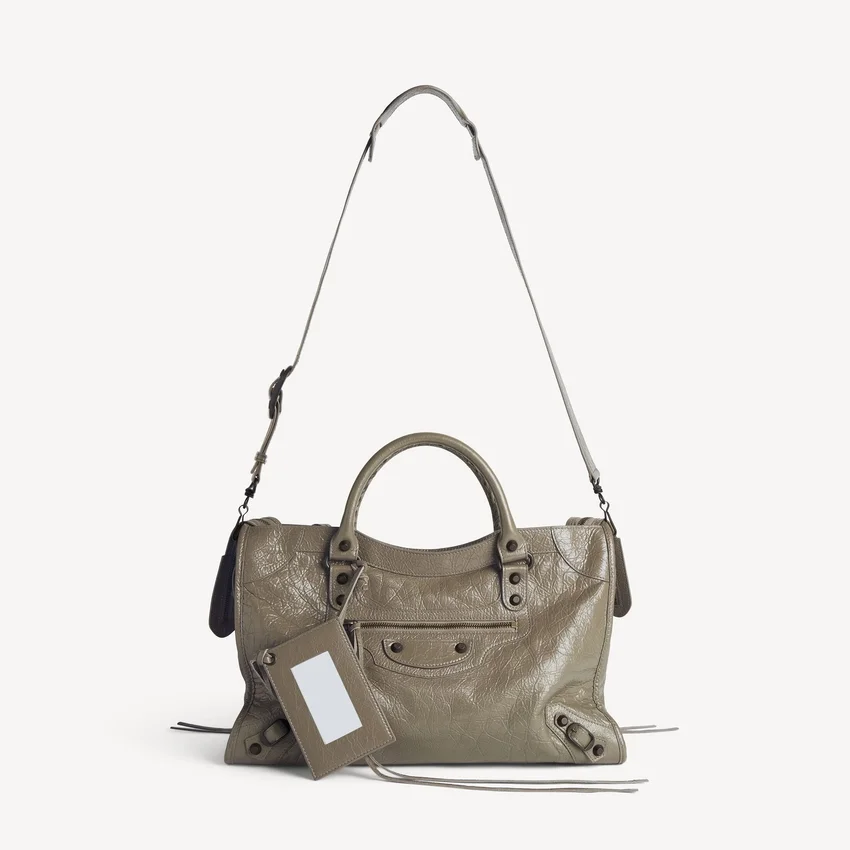 Damen-Tasche „Le City“ in Mittelgröße, in Armeegrün Damen-Tasche „Le City“ in Mittelgröße, in Armeegrün