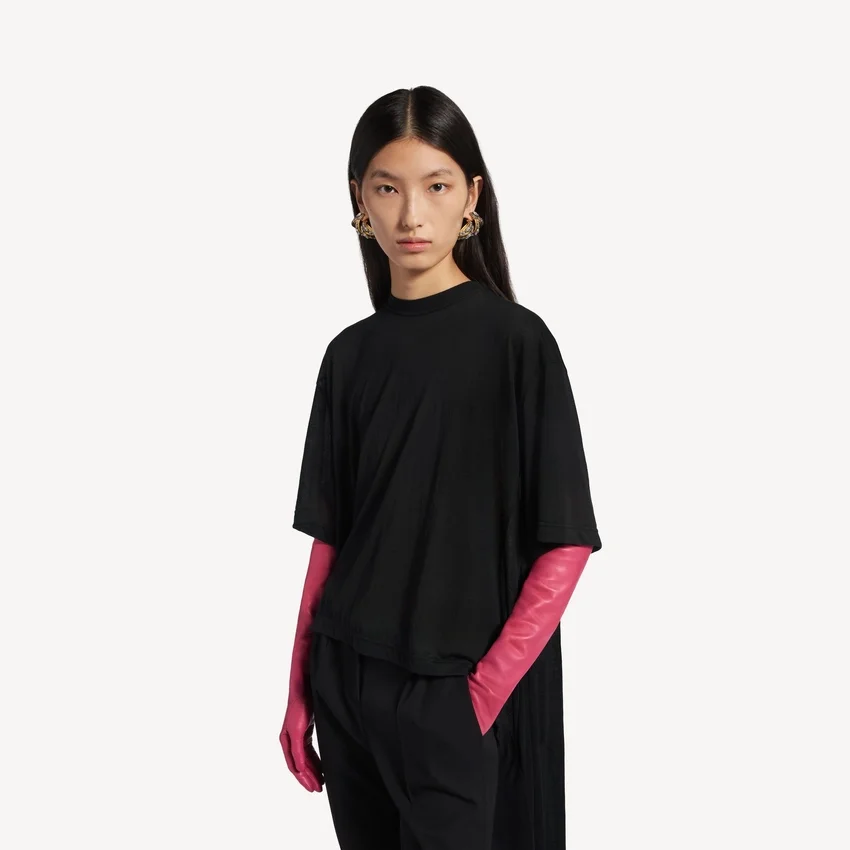 Damen-Trainings-T-Shirt in Schwarz Damen-Trainings-T-Shirt in Schwarz