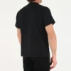 Est.1917 Crest Logo T-Shirt „Schwarz“ 670943TLV891076