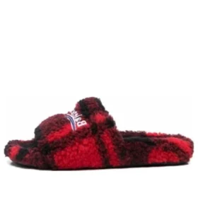 Furry Slides „Fake Fur Red Black“ 654261W2F21