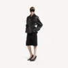 Gefalteter kurzer Trenchcoat für Damen in Schwarz