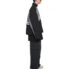 Gepolsterte Trainingsjacke mit Trichterkragen „Grey Black“ 675462-TKO48-1000
