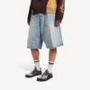 Herren-Denim-Shorts aus gebleichtem Hellblau mit Stay-Press-Effekt Herren-Denim-Shorts aus gebleichtem Hellblau mit Stay-Press-Effekt