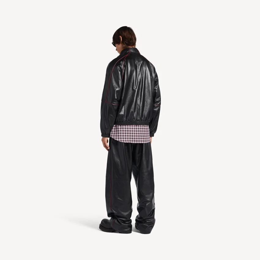 Herren-Jacke in Schwarz/Burgunderrot Herren-Jacke in Schwarz/Burgunderrot