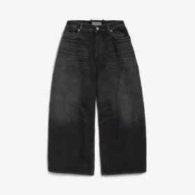 Herren-Jeans mit geschwungener Passform in Schwarz