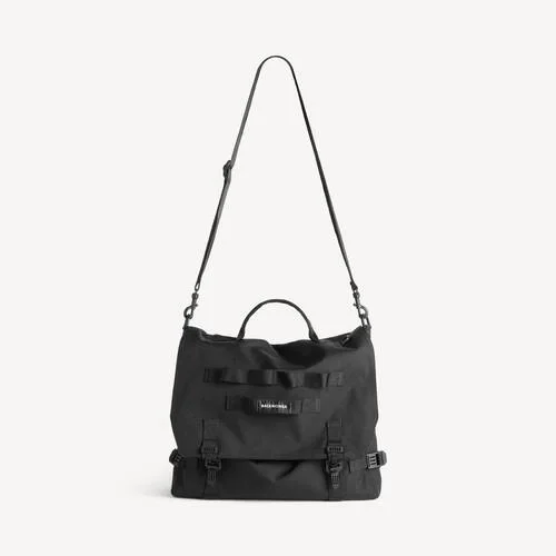 Herren-Messenger-Tasche im Army-Stil in Schwarz Herren-Messenger-Tasche im Army-Stil in Schwarz
