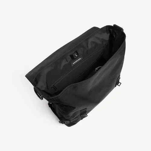 Herren-Messenger-Tasche im Army-Stil in Schwarz Herren-Messenger-Tasche im Army-Stil in Schwarz