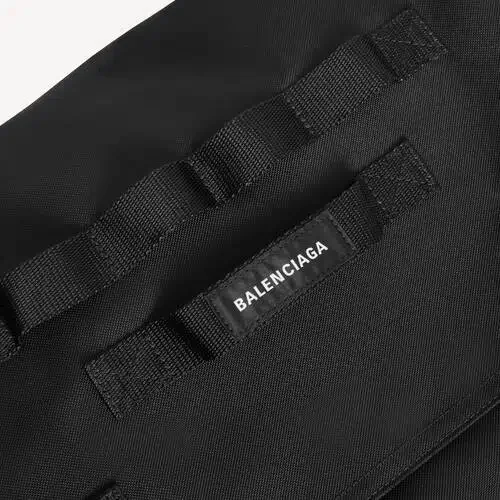 Herren-Messenger-Tasche im Army-Stil in Schwarz Herren-Messenger-Tasche im Army-Stil in Schwarz