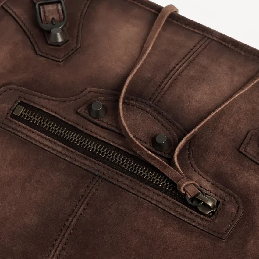 Herren-Messenger-Tasche „Le City“ mit Klappe, klein, in Hell-Espresso Herren-Messenger-Tasche „Le City“ mit Klappe, klein, in Hell-Espresso