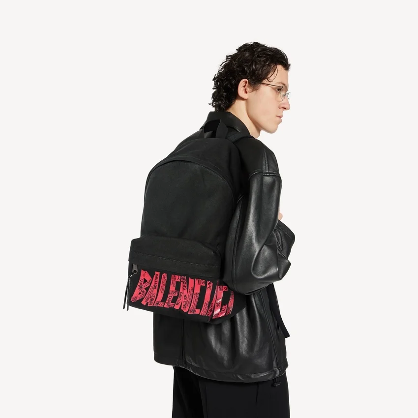 Herren-Rucksack mit Tape Type in Schwarz/Rot Herren-Rucksack mit Tape Type in Schwarz/Rot