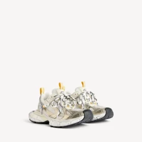 Herren-Sneaker in 3XL mit Anhängern in Weiß/Gelb/Silber/Schwarz