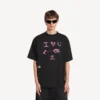 Herren-T-Shirt „i<3 u“ in schwarzer Medium-Passform Herren-T-Shirt „i<3 u“ in schwarzer Medium-Passform
