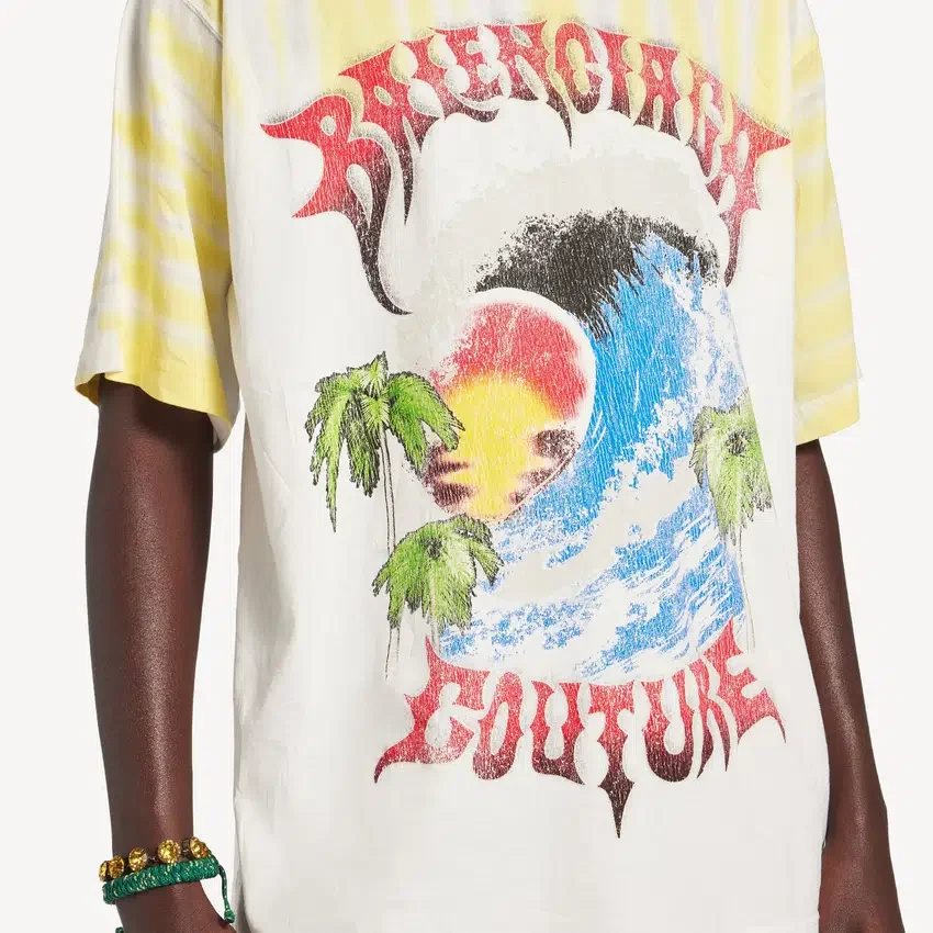 Herren-T-Shirt mit extremem Tie-Dye-Print in mittlerer Passform, in Weiß Herren-T-Shirt mit extremem Tie-Dye-Print in mittlerer Passform, in Weiß