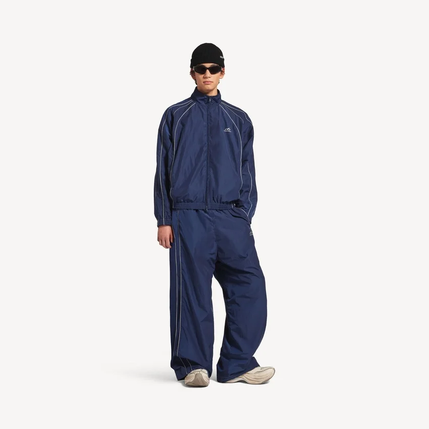 Herren-Trainingsjacke in neuem Dunkelblau Herren-Trainingsjacke in neuem Dunkelblau