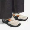 Herren-Wandersandale als Sneaker in Grau/Beige/Orange/Schwarz