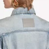 Kurze, taillierte Damenjacke in Bleach Light Blue