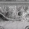 Le Cagole XS-Umhängetasche Metallic „Silber“ 7716700GT3Y8103