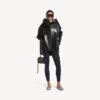 Locker sitzender Damen-Hoodie in Schwarz