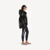 Locker sitzender Damen-Hoodie in Schwarz