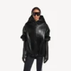 Locker sitzender Damen-Hoodie in Schwarz