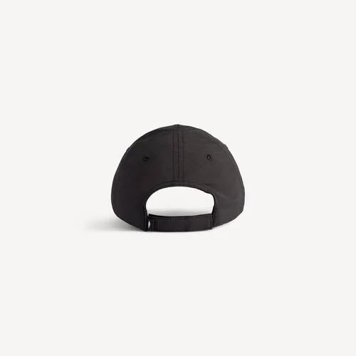 Logo-Kappe in Schwarz/Weiß Logo-Kappe in Schwarz/Weiß