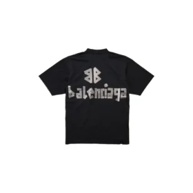 Neues Tape Type T-Shirt im mittleren Fit „Schwarz“ 739784TQVQ81073