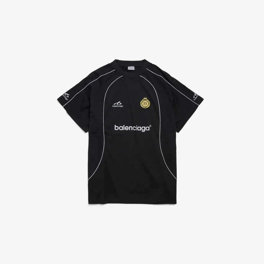Oversize-Fußball-T-Shirt für Herren in Schwarz Oversize-Fußball-T-Shirt für Herren in Schwarz