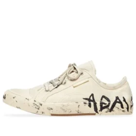 Paris Low-Top-Sneaker „Weiße, zerrissene Baumwolle und weißer Gummi mit Graffiti“ 688757W3RR59010