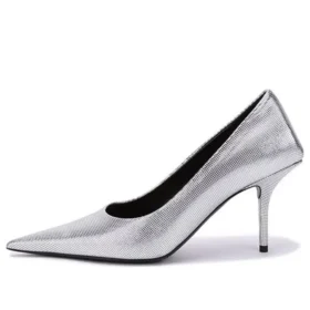 Pumps mit geprägtem, quadratischem Schaft „Silver“ 572879WBB208100 Pumps mit geprägtem, quadratischem Schaft „Silver“ 572879WBB208100